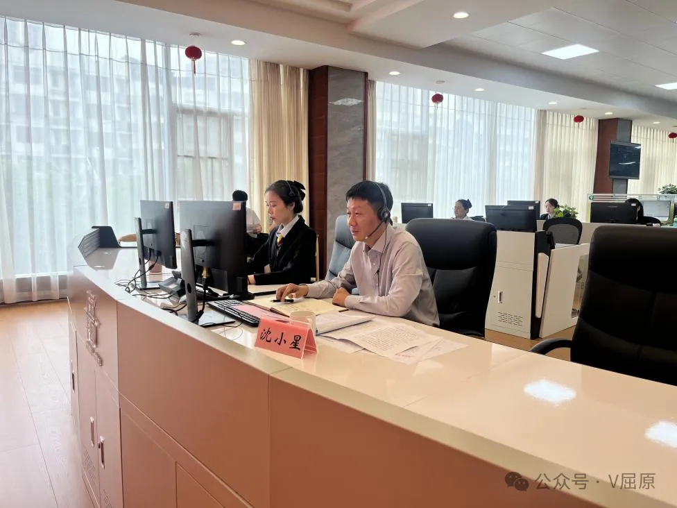 零距离 听民意 解民忧 沈小星接听12345热线