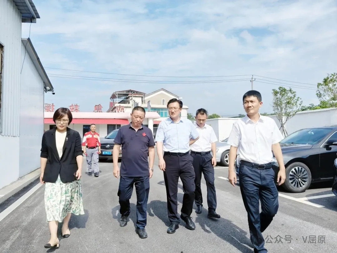 邵锋调研屈原管理区红十字会工作