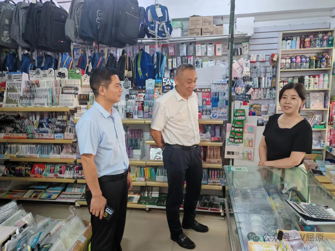 屈原管理區(qū)開展暑期文化市場專項(xiàng)整治行動(dòng)