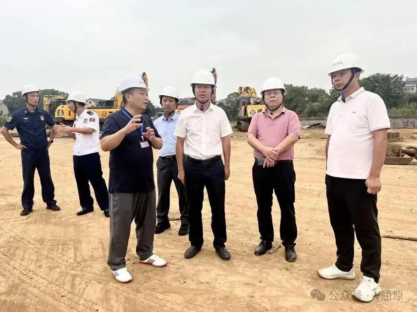 把好“节前关”,绷紧“安全弦” 向科军督导安全生产工作