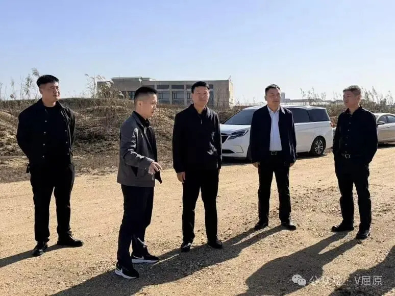 向科军调研重点产业项目