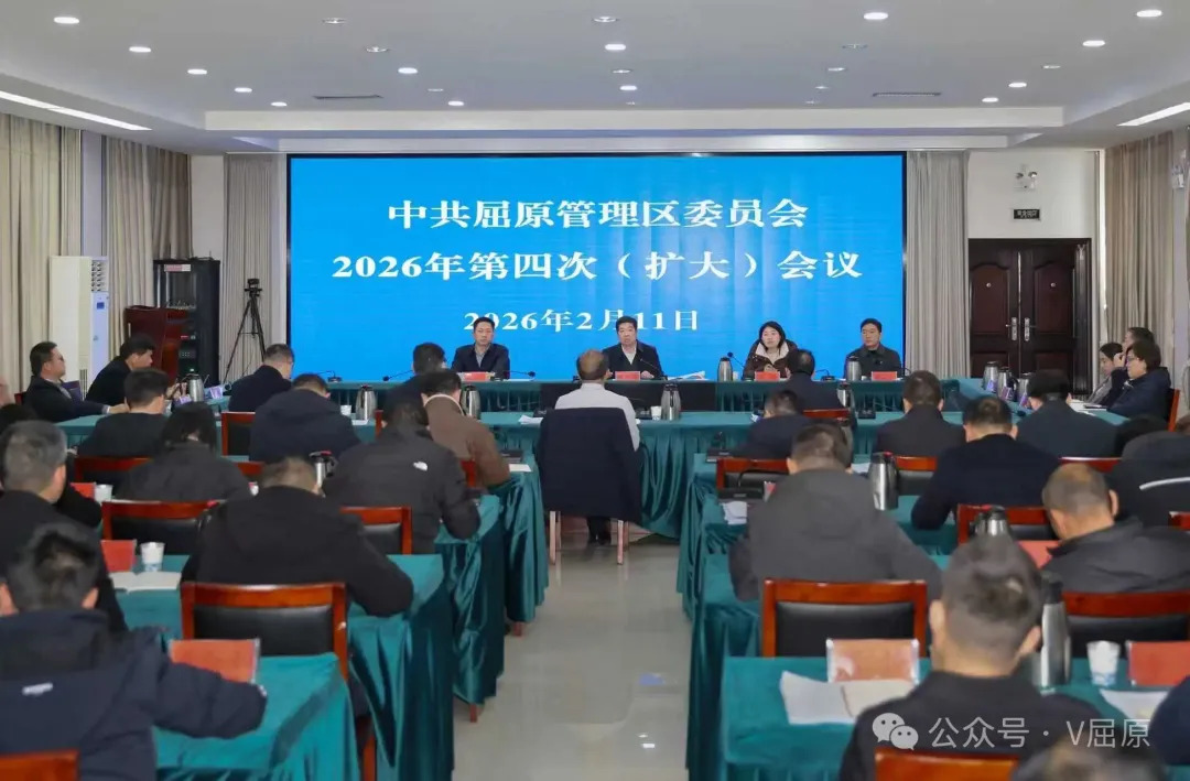 黎朝晖主持召开区党委（扩大）会议