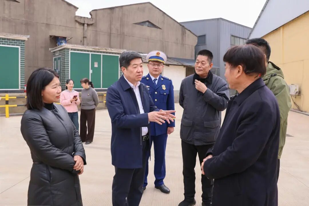 黎朝晖带队调研企业复工复产与安全生产工作 并召开企业家座谈会